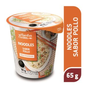 Fideos instantáneos Nuestra Cocina sabor pollo pote 65 g